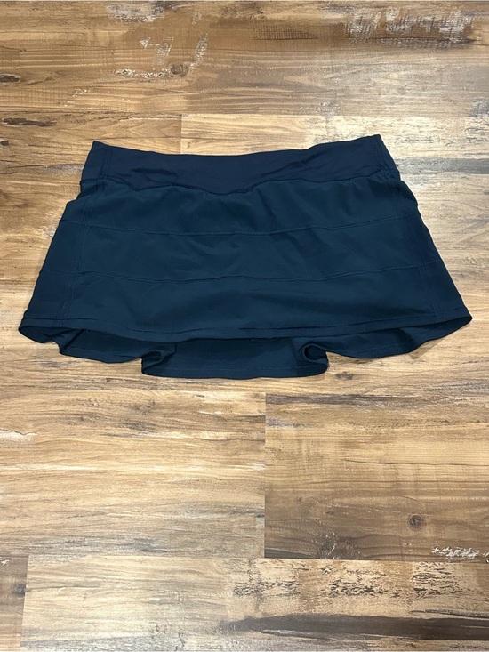 lululemon athletica Dresses & Skirts - Lululemon Pace Rival Mid Rise Skirt Size 12 Regular